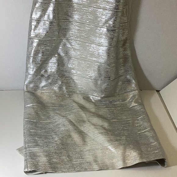 MID-LENGTH DRESS
Herve Leger.              A - Picture 7 of 12